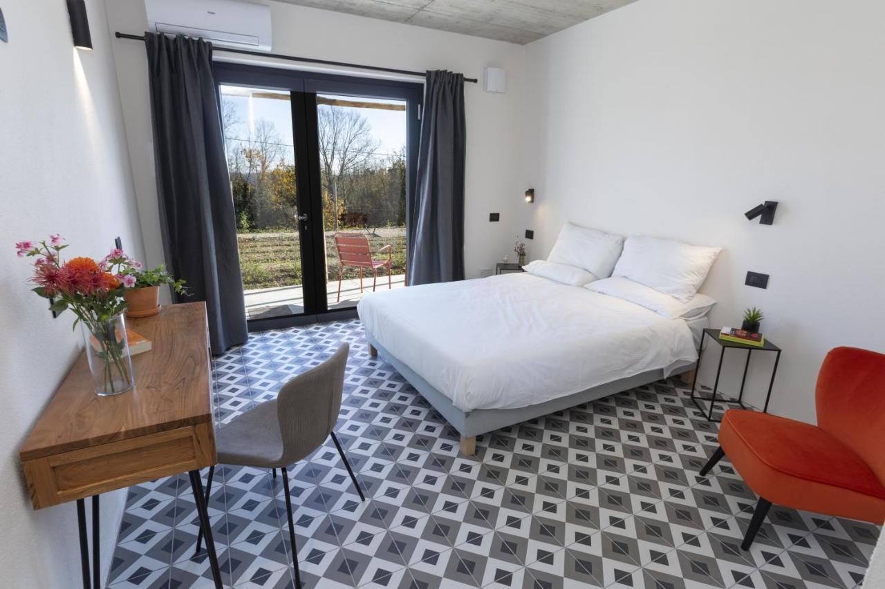 Cascina Rueral Villa Montafia Eksteriør bilde